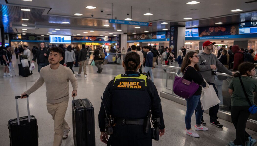 Advocates slam surge of arrests at known New York City gay cruising spot