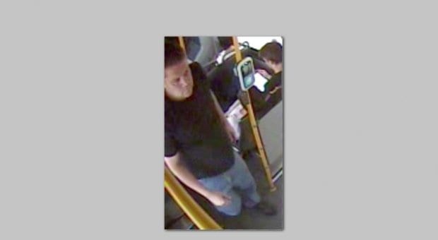 Vancouver police release photos of suspect in alleged gaybashing